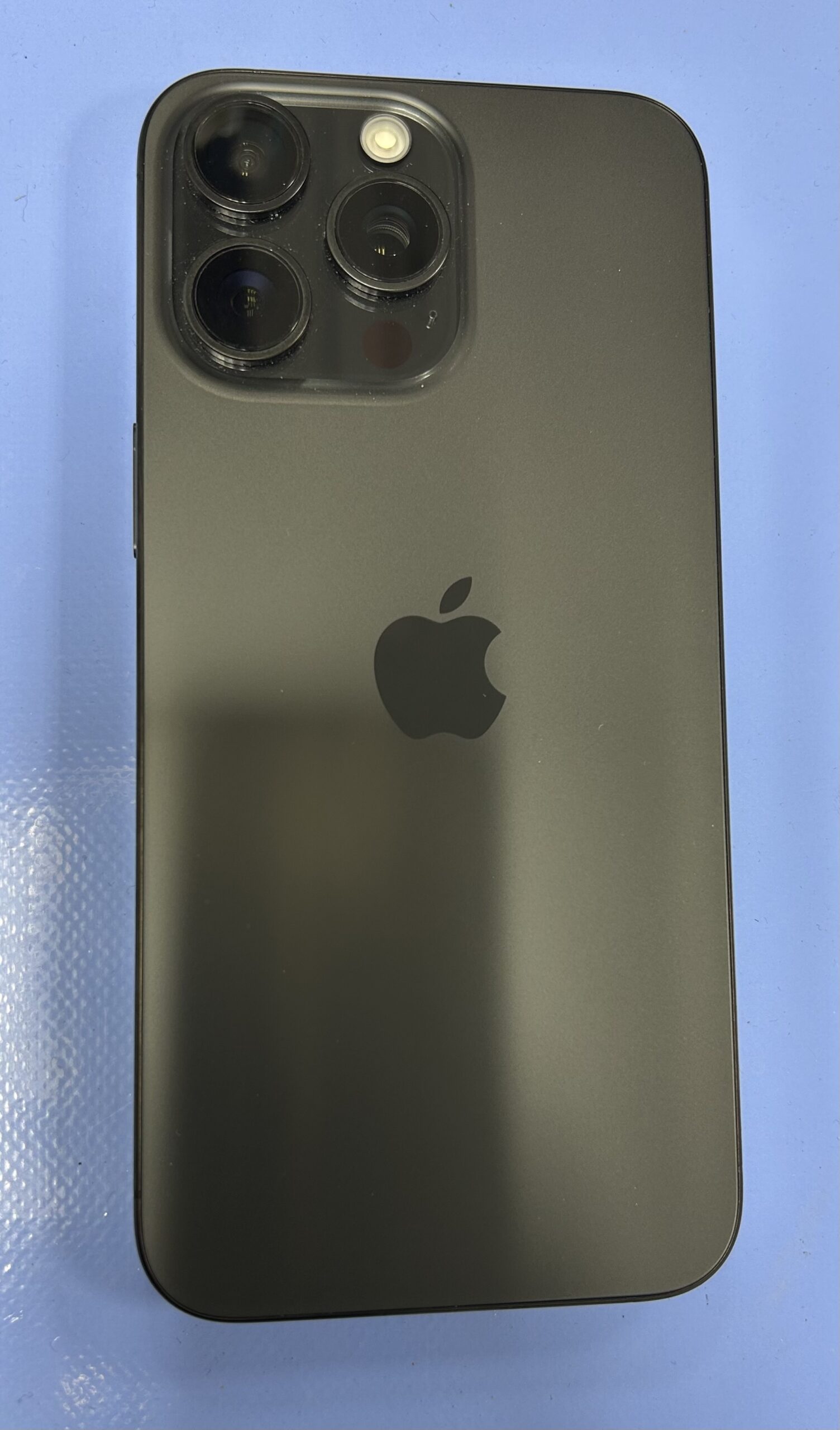 【修理実例】iPhone15ProMaxバッテリー交換修理