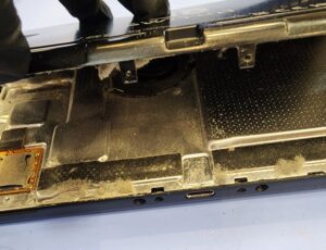 switch ファン交換修理中