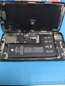iPhone11pro分解①