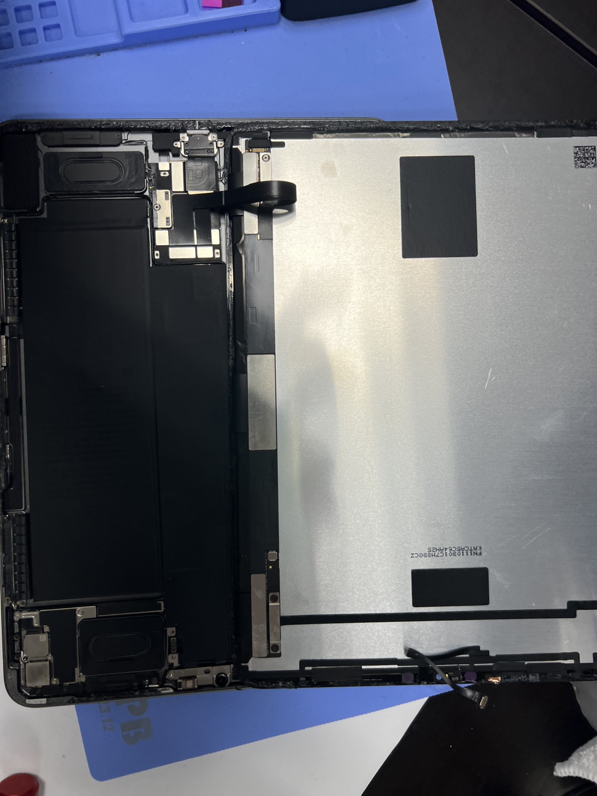【修理事例】iPadPro12.9（第5世代）画面交換修理