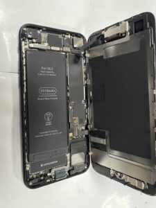 iPhoneSE3バッテリー交換