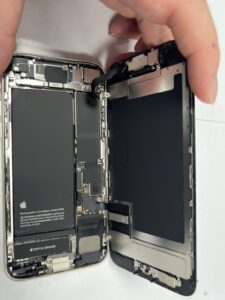 iPhoneSE3バッテリー交換