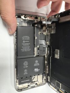 iPhoneXバッテリー、画面交換修理