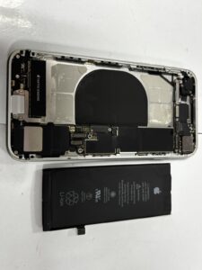 iPhone8バッテリー交換修理