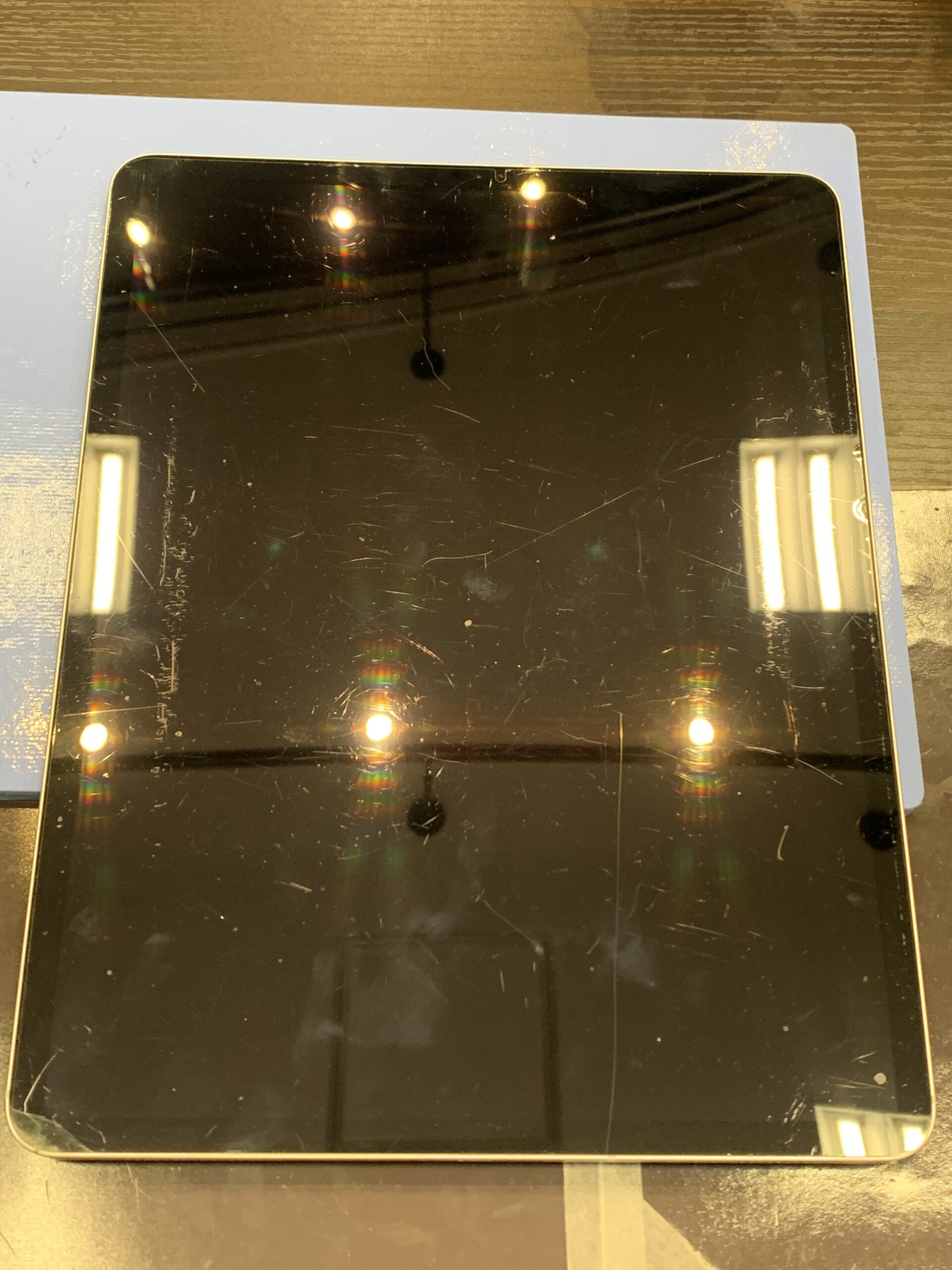 【修理実例】iPadPro12.9第３世代　充電コネクタ交換