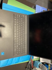 DELL 15 3520 液晶交換